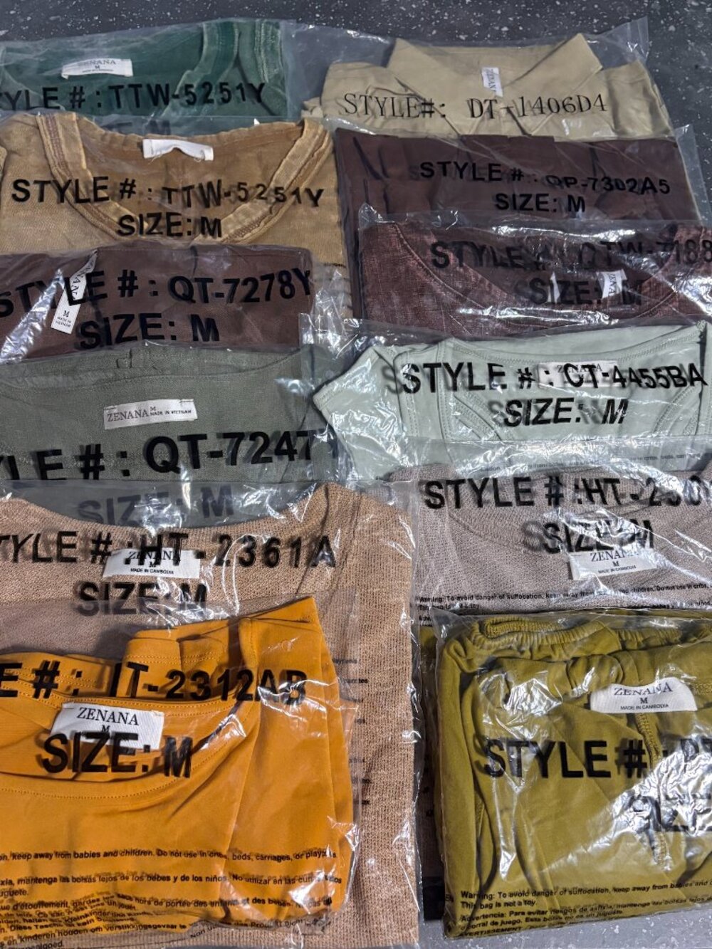 Zenana Outfitters Bulk Lot Bundle of 12 - Romper - tanks - Tee - Tops - Medium